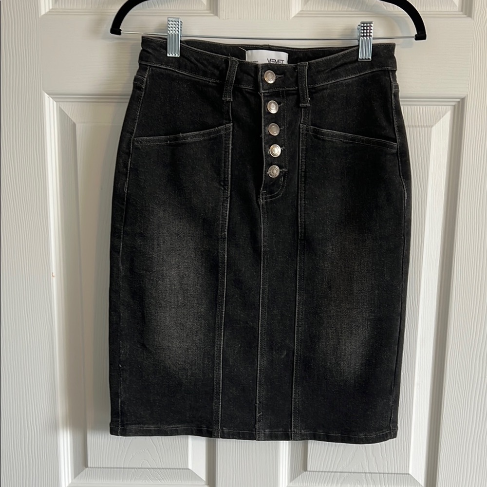 Vero Moda Black Denim Skirt